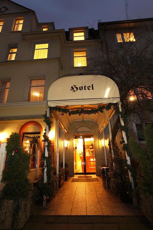 Warsteinerhof By Centro Comfort Кельн Екстер'єр фото